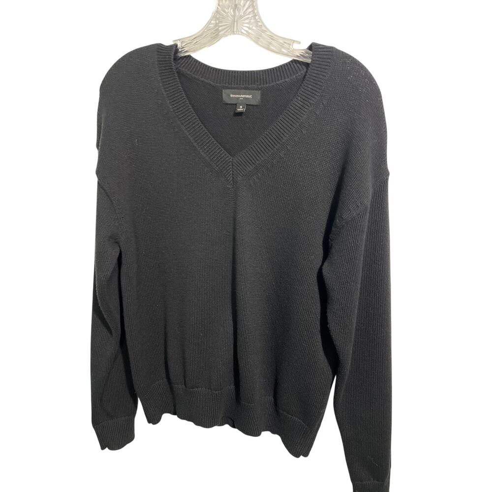 Women's V Neck SMALL Banana Republic Black Sweater
